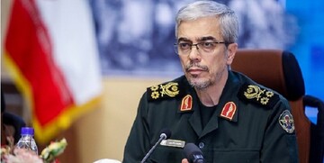 سرلشکر باقری: دستاوردهای دفاعی، امنیت پایدار را برای کشور رقم زده است