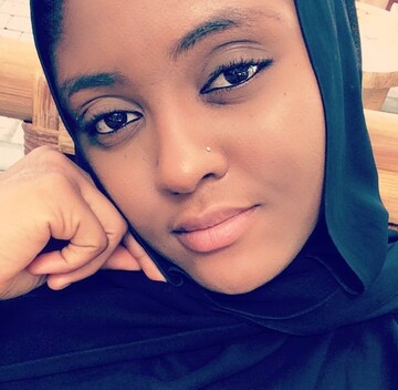 زن تازه مسلمان نیجریه ای: 5 سال طول کشید به مادرم بگویم اسلام آورده ام!