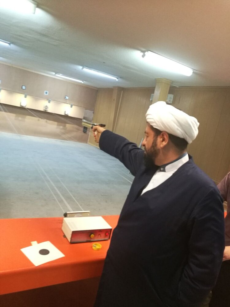  سالن تیراندازی حوزه علمیه اصفهان راه اندازی می شود