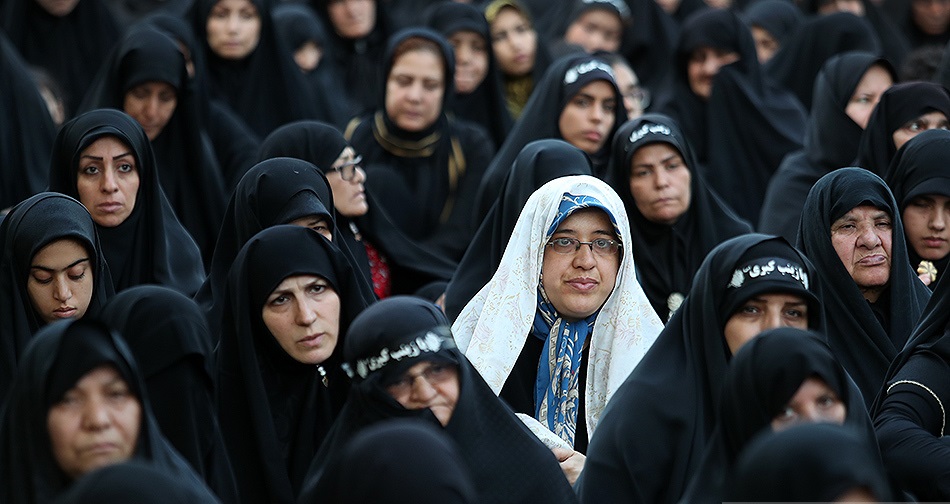 اجتماع بانوان عاشورایی و رهروان زینبی در شهر چغادک برگزار شد