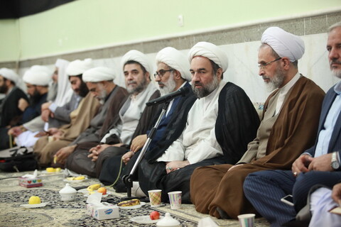 آیت اللہ اعرافی کی  زیر صدارت صوبہ سیستان و بلوچستان میں  شیعہ، سنی علما‏ء  کا اہم اجلاس