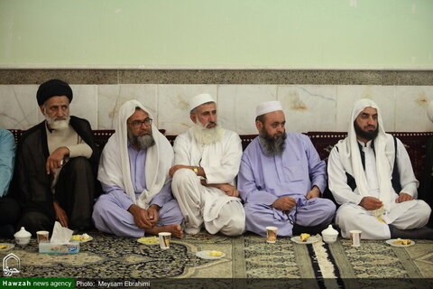 Réunion de l'Ayatollah Arafi, avec les savants Chiites et Sunnites de  Sistan-et-Baloutchistan