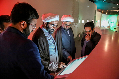حضور مدیر و معاونین حوزه علمیه تهران در باغ موزه دفاع مقدس