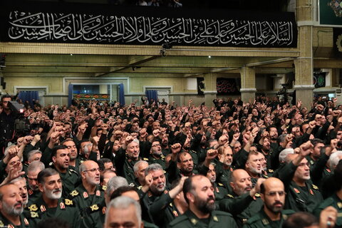 تصاویر/ دیدار هزاران نفر از فرماندهان سپاه پاسداران انقلاب اسلامی با رهبر انقلاب
