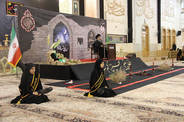 سوگواری امام حسین(ع) بهترین معروف در جامعه است