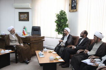 فراخوان آیت الله اعرافی برای کمک همه دستگاه ها به نهاد  مهم خانواده