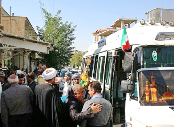 اولین گروه زوّار اهل سنت «بانه» عازم راهپیمایی اربعین شدند
