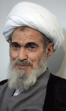 خیابان یا میدانی در اردبیل به نام آیت الله مشکینی نامگذاری شود