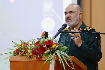 سردار سلامی: آماده پاسخ به تهدیدات در هر سطحی هستیم