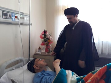 عیادت سید حسن خمینی از آیت الله امینی