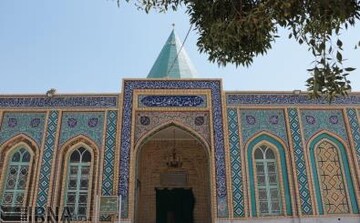 بازدید رئیس اوقاف ناحیه یک از آستان امامزادگان طیب و طاهر(ع)