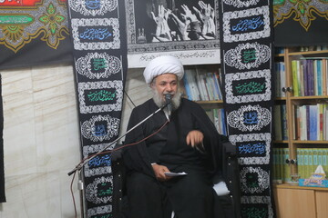 پاداش بی نظیر شعر عاشورایی در مکتب اهل بیت علیهم السلام