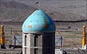 خدمت‌رسانی روزانه به یک هزار زائر در موکب امامزاده جعفر(ع)