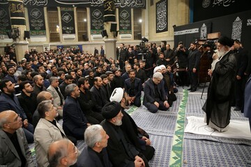 اگر در مسیر حق ثابت قدم باشید بشریت و دنیا اصلاح خواهد شد