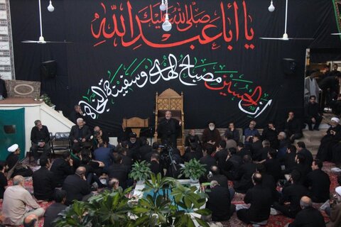 بالصور/ إقامة مجالس العزاء بذكرى الأربعين الحسيني في بيوت مراجع الدين والعلماء بقم المقدسة