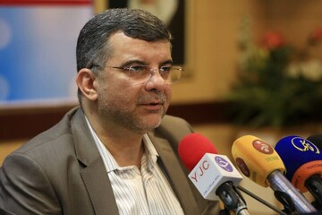 ابتلای معاون کل وزیر بهداشت به ویروس کرونا/ با عزم جدی کرونا را شکست می‌دهم