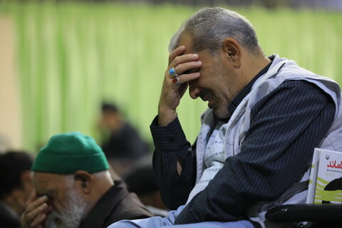 تصاویر/ سخنرانی استاد قرائتی در مسجد امام حسین(ع) بیرجند