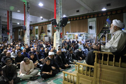 تصاویر/ سخنرانی استاد قرائتی در مسجد امام حسین(ع) بیرجند