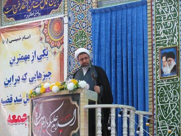 با عاملان شهادت شهدای حرم امام رضا (ع) با قاطعیت برخورد شود
