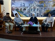 آیت اللہ اعرافی انڈونیشیا پہنچ گئے/مذہبی اور سیاسی شخصیات سے ملاقات