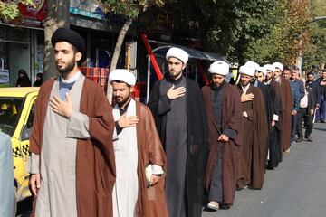 آیین عزاداری مردم شهرستان خوی برگزار شد + عکس