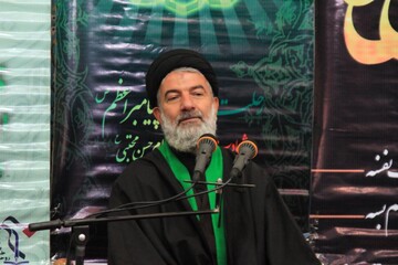 دین داری مسئولان در حل مشکلات مردم است