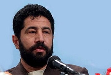 برخی مدیران رسانه، به نظام ضربه می‌زنند