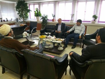 امام جمعه شهرستان شوط پای کار ورزش جوانان منطقه