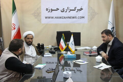 حضور حجت الاسلام نامنی در شورای دبیران خبرگزاری حوزه