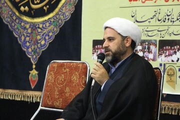 «آمریکا هیچ غلطی نمی تواند بکند» یک شعار نیست