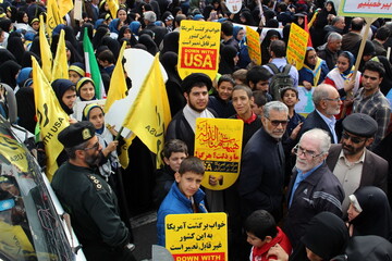 تقدیر شورای هماهنگی تبلیغات اسلامی استان قم از حضور تماشایی مردم در ۱۳ آبان