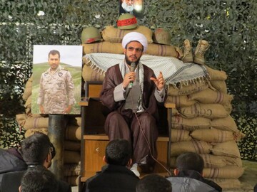 دشمن با تله مذاکره می‌خواهد ایران را شکست دهد