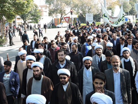 روحانیون و طلاب آذربایجان شرقی در راهپیمایی 13 آبان