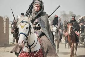 مدیران تلویزیون از ساخت آثار تاریخی و انقلابی حمایت کنند