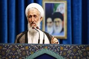 Le leader de la prière vendredi à Téhéran salue la participation massive aux rassemblements anti-américains de novembre