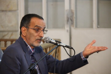 دشمن خواب‌های شومی برای قم دیده است/امروز مقابله با نفوذ همان جهاد کبیر است