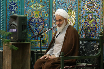 مسئولان از برخوردهای رئیس قوه قضائیه با مفاسد عصبانی نشوند