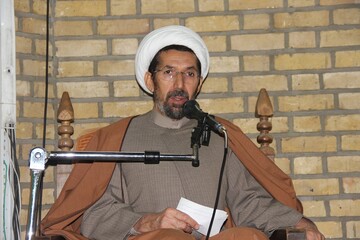 دشمن با همه توان خود به میدان آمده است