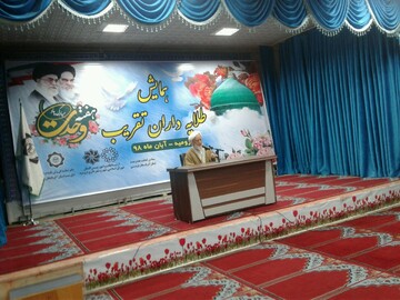 ماموستا بیضاوی: همه مردم وظیفه دارند از انقلاب اسلامی دفاع کنند