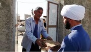 فیلم/ توزیع نامه قدردانی رئیس سازمان تبلیغات از اهالی مهران