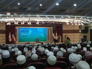 همایش «پیامبر رحمت، محور تمدن نوین اسلامی» در مشهد آغاز شد