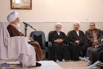 مسئولان به جای حاشیه سازی به فکر حل مشکل مردم باشند/ از قوه قضائیه در مبارزه با فساد حمایت می‌کنیم