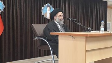 جشن میلاد پیامبر(ص) و امام صادق(ع) در مؤسسه علوم و معارف