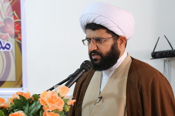 نیروهای انقلابی که در مقابل تهاجم دشمن می‌ایستند از مصادیق مؤمنان واقعی هستند