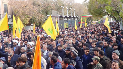 تصویری رپورٹ| ایرانی شہر یزد میں رہبر معظم انقلاب کے موقف کی حمایت میں عظیم الشان ریلی