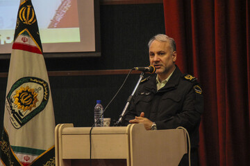 رهبری و ملت ایران در شکست نقشه های دشمن نقش محوری دارند