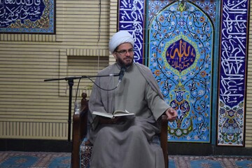 وجود برخی مسئولین سست عنصر برای کشور خطرناک است