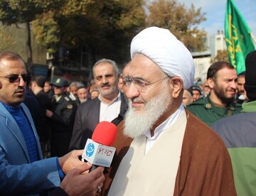 مسئولان در ایجاد رونق تولید و اشتغال جدیّت داشته باشند