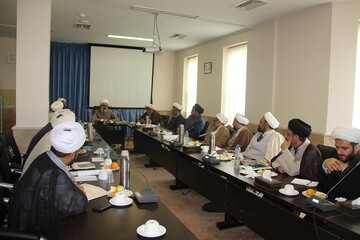 اساتید نقش موثری در رشد حوزه های علمیه دارند