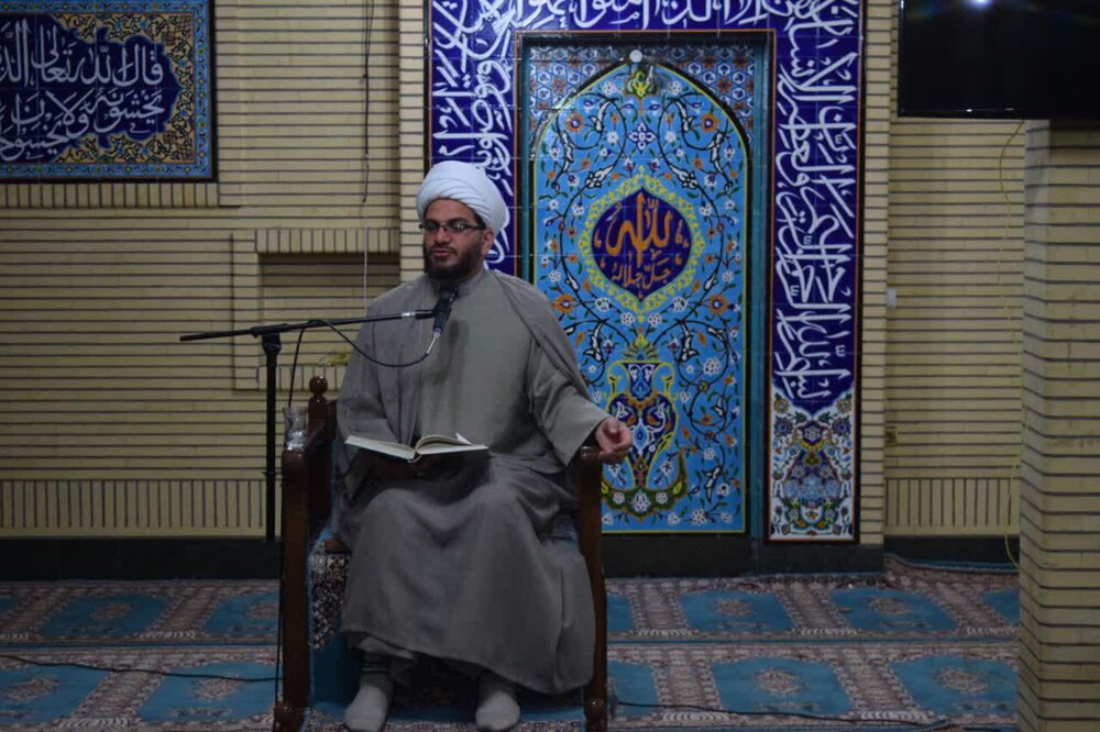 وجود برخی مسئولین سست عنصر برای کشور خطرناک است